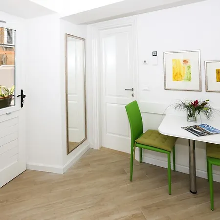 Appartamento White & Co And Ragusa