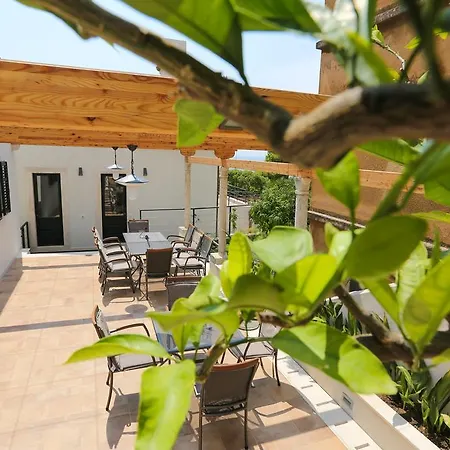 White & Co And Appartamento Ragusa